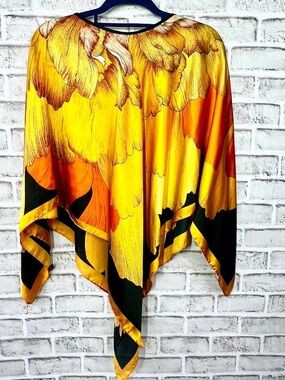 Like New |•100% SILK FEELING POLYESTER•| Yellow, Orange & Black Floral Poncho